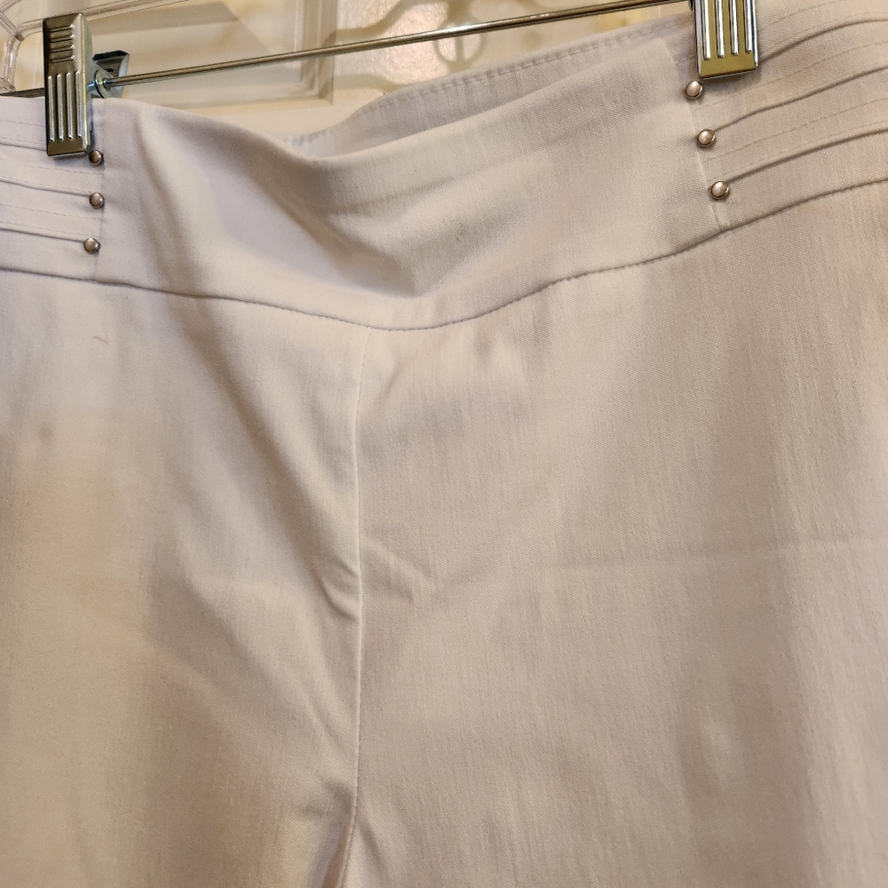 JM Collection Capri - Picture 4 of 9